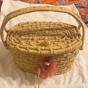 Vintage Handmade Raffia Straw Purse Basket